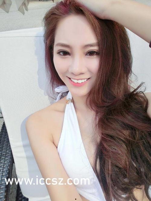 韩国美女主播夏娃挤胸,韩国美女主播的性感魅力